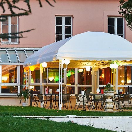 Logis Auberge Du Port Bazeilles Exterior photo