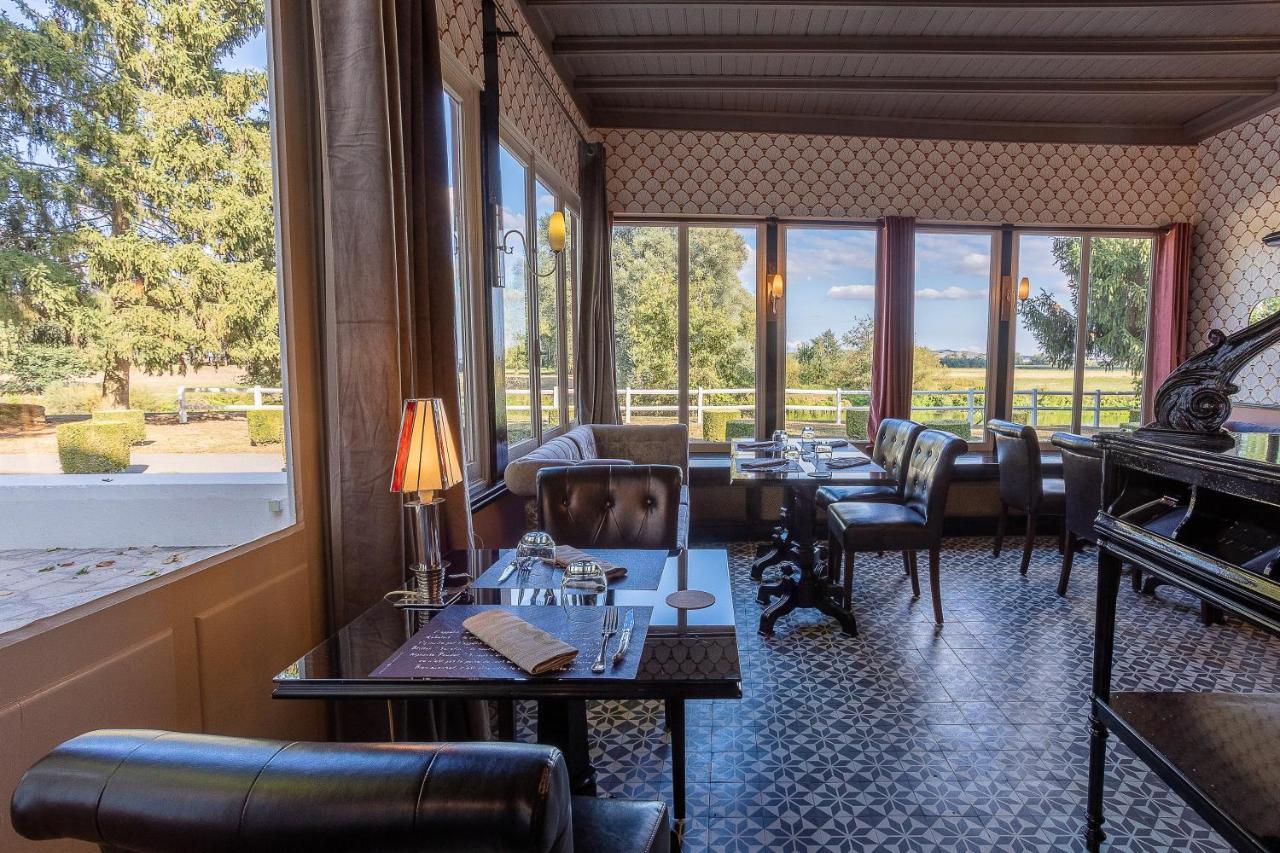 Logis Auberge Du Port Bazeilles Exterior photo
